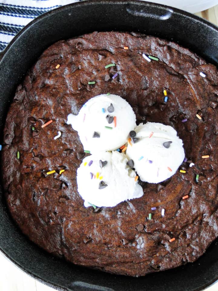 Close up view of Mexican Brownie Skillet.