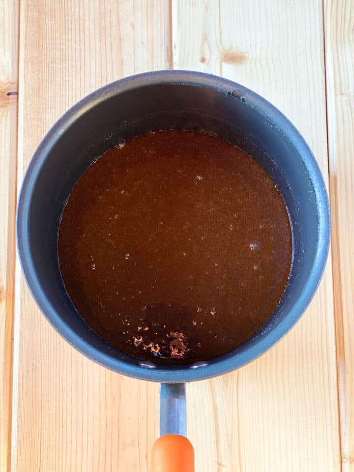 Filling in sauce pan.