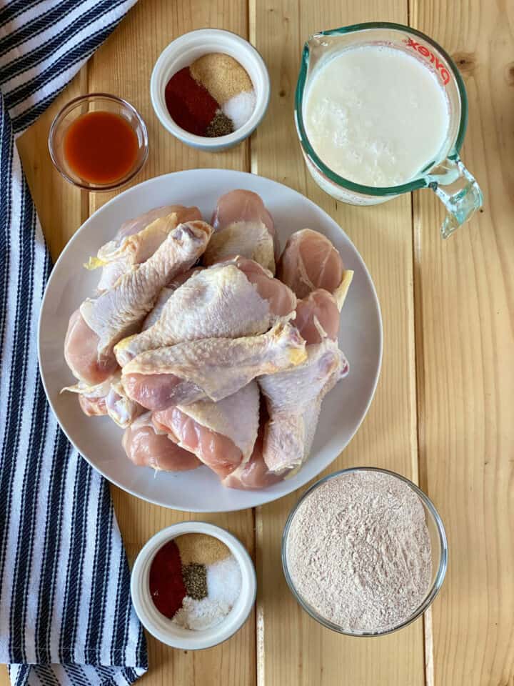 Oven fried chicken legs ingredients.