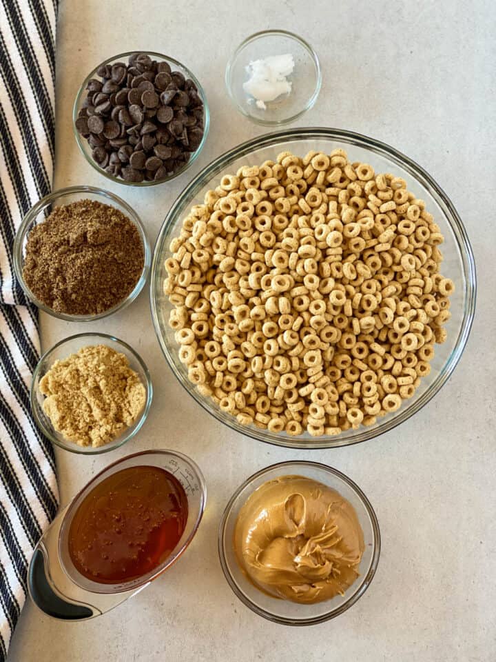 Peanut butter cereal bar ingredients.