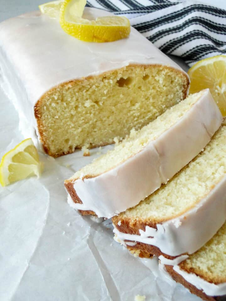 Lemon pound cake with slices staggered in front.