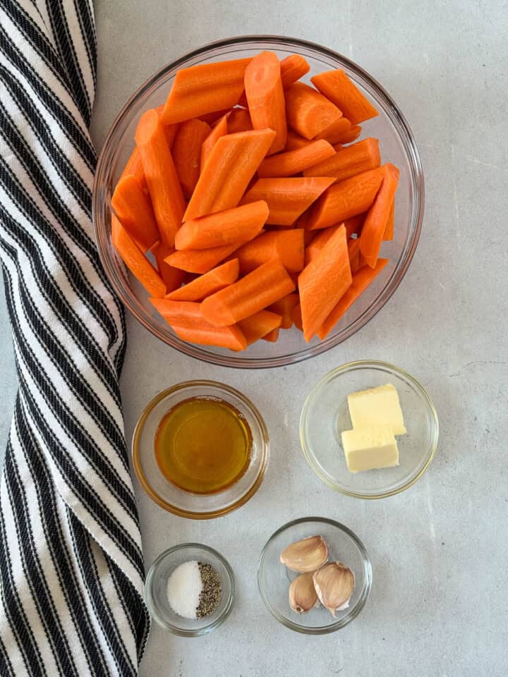 Honey garlic carrots recipe ingredients.