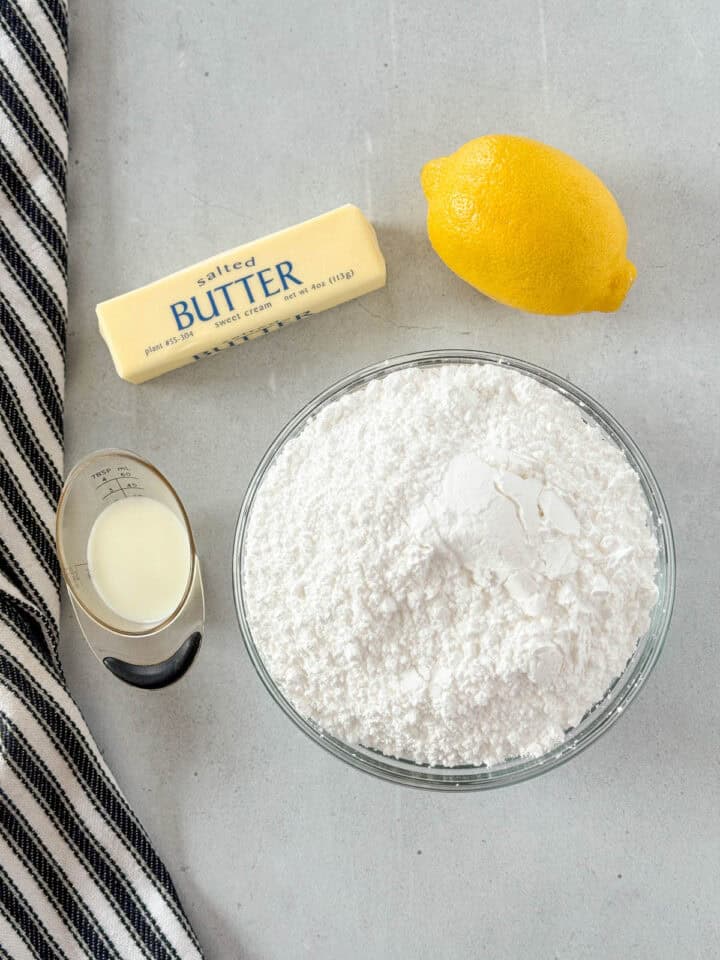 Lemon buttercream frosting recipe ingredients.