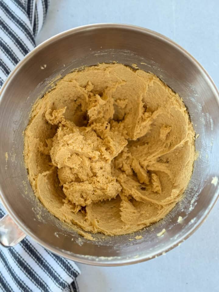 All wet ingredients combined and mix in metal mixing bowl.